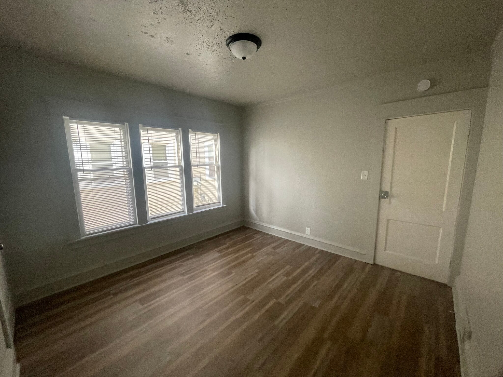Building Photo - 2708 N 40th St