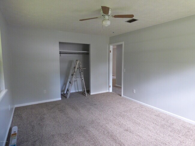 Building Photo - 13203 Yellow Bluff Rd