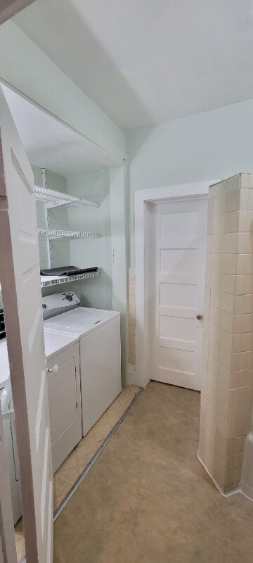 Building Photo - 1115 13th St