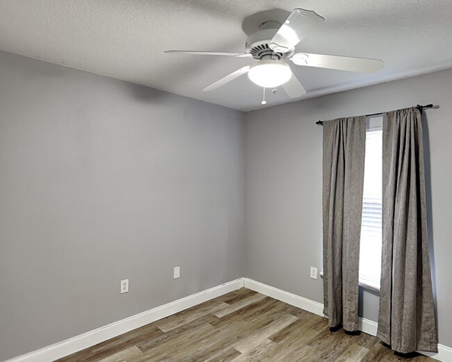 Building Photo - 3512 Stonefield Dr