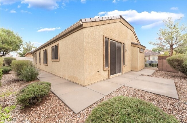 Building Photo - 5513 Capistrano Hills St