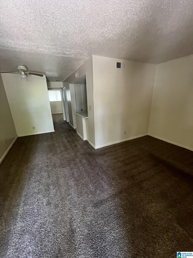 Building Photo - 2325 10th Ct S