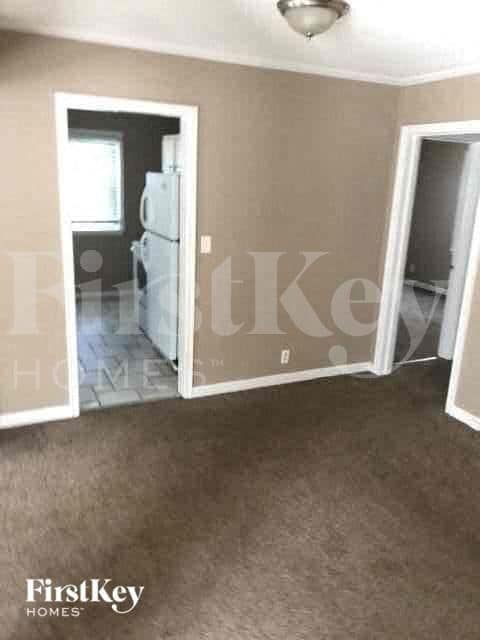 Building Photo - 9058 E 66 Terrace