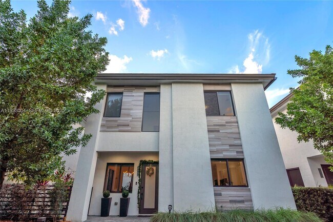 Primary Photo - 4363 NW 81st Ave