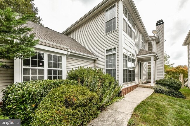 Primary Photo - 9804 Bolton Village Ct