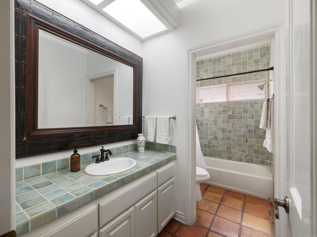 Building Photo - 20784 Fortuna Del Norte