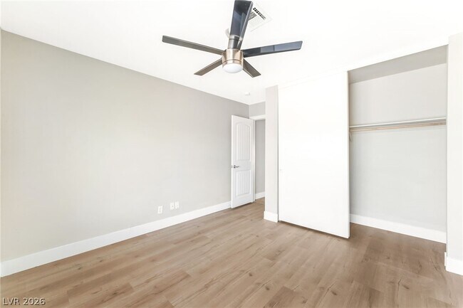 Building Photo - 1713 Barnard Dr