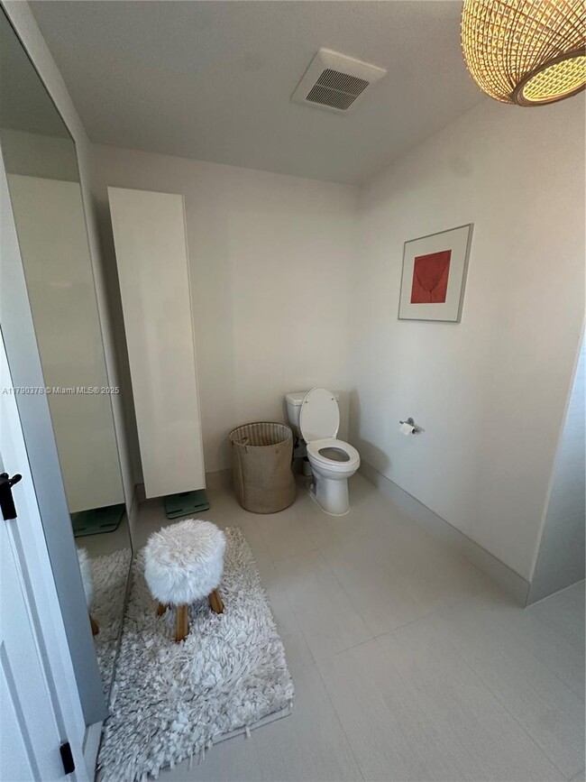 Building Photo - 8201 SW 163rd Pl