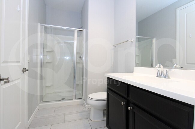 Building Photo - 2092 E Lantana Dr