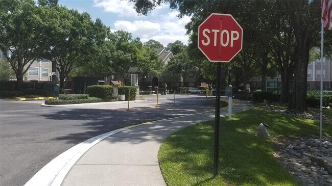 Building Photo - 13028 Plantation Park Cir