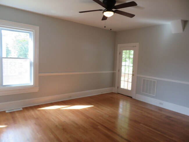 Building Photo - Brace yourself, because this Walnut Hill beauty doesn’t just turn heads — it demands a double-tak...