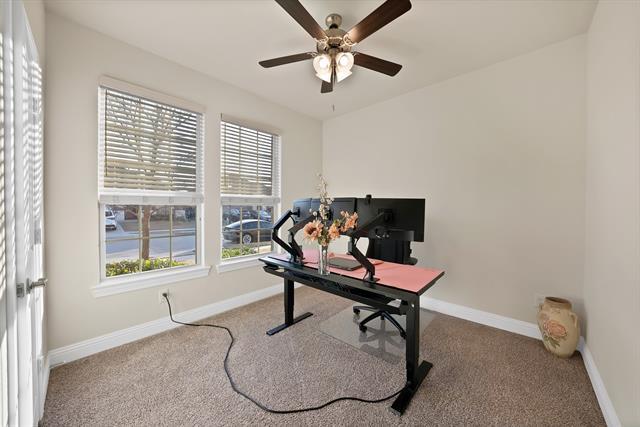 Building Photo - 11021 Canyon Mine Dr