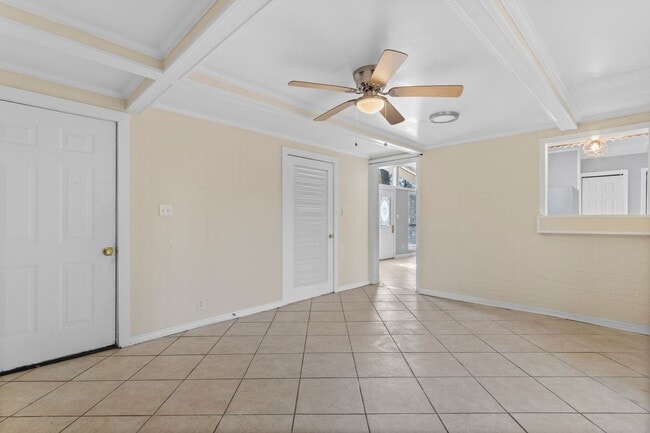 Building Photo - Charming 3-Bedroom Home in the Heart of Ocean Springs!