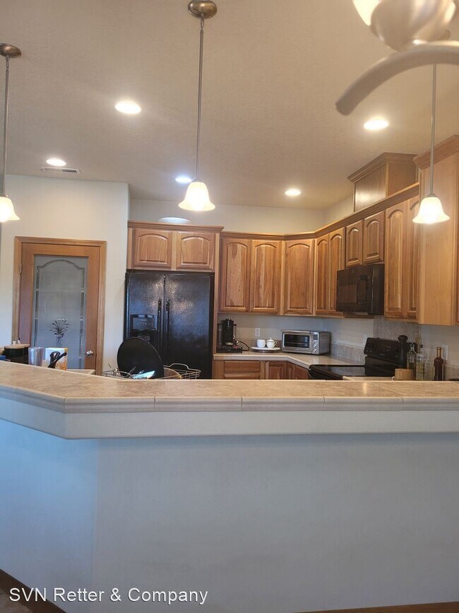 Building Photo - 2 br, 2 bath House - 3121 W 30th Ave, A-102