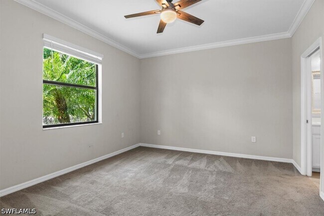 Building Photo - 9176 Glenforest Dr