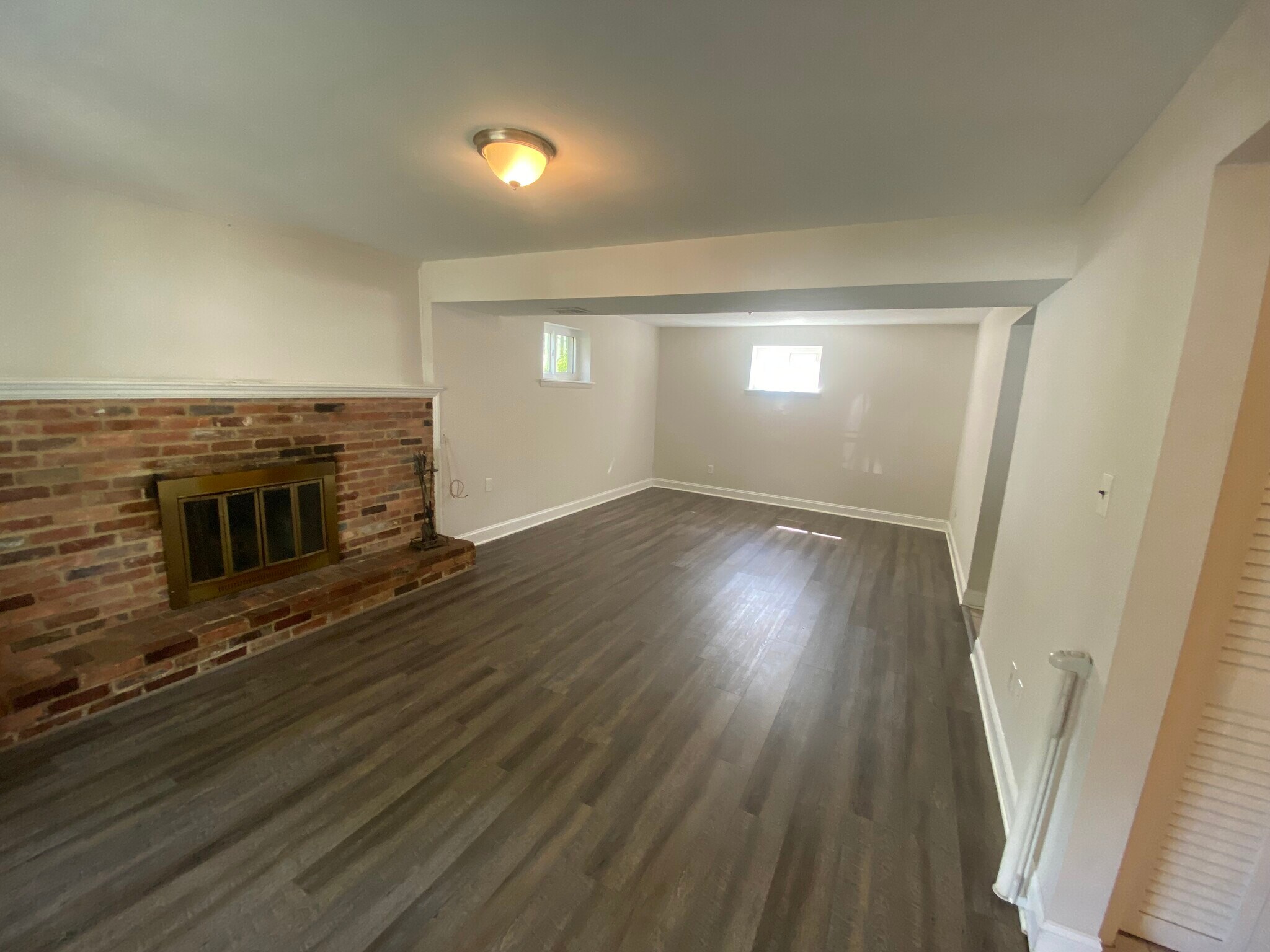 Family room - 4616 Twinbrook Rd
