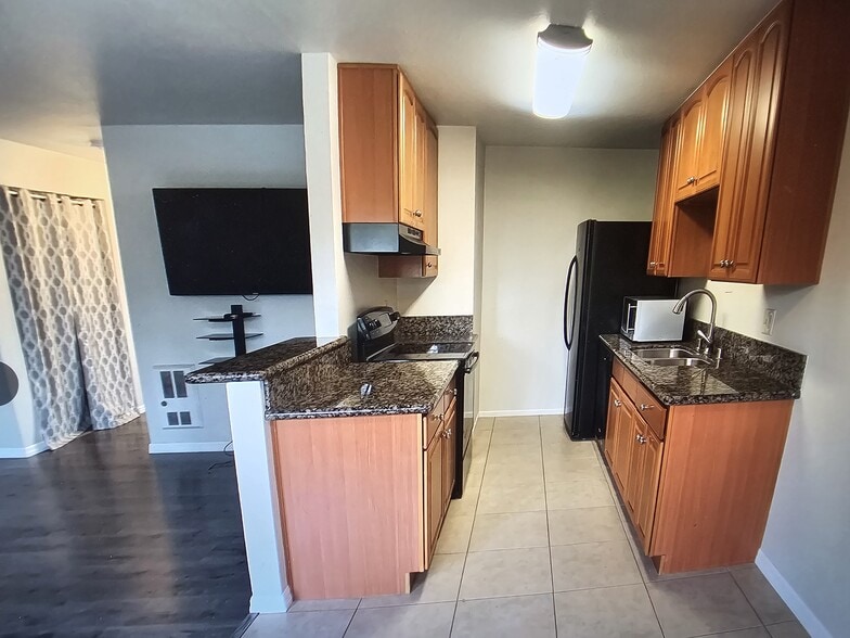 Building Photo - 1641 Pentecost Way