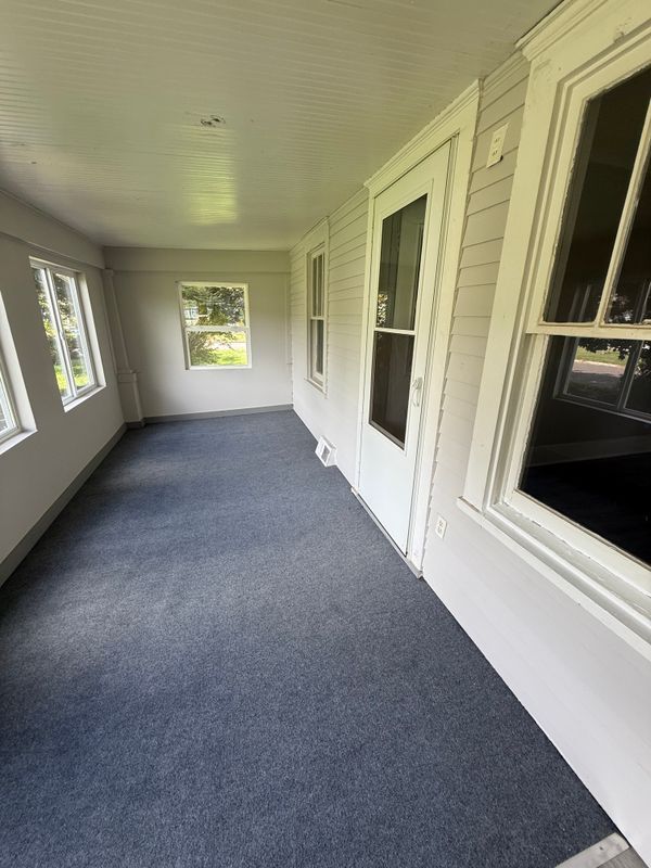 Building Photo - 326 E Sheen Ave
