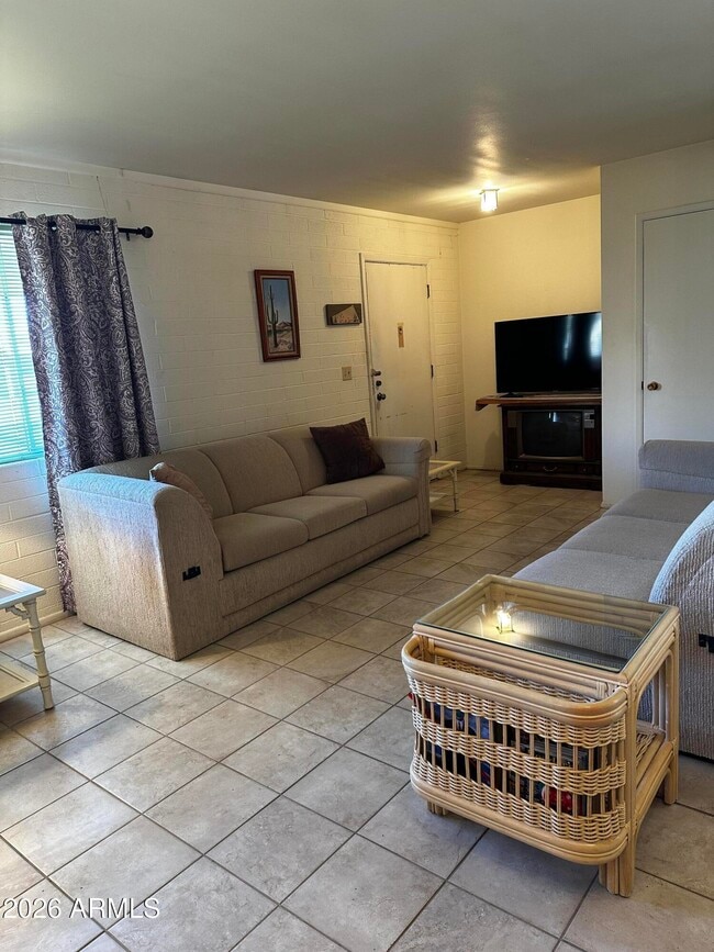 Building Photo - 10643 W Snead Dr