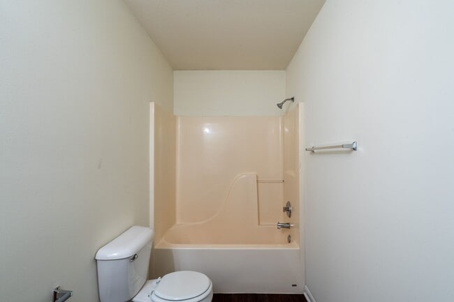 Building Photo - 3515-3517 Prescott Dr.