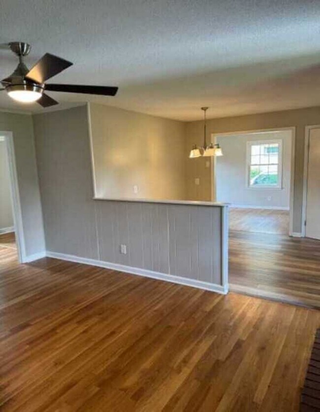 Building Photo - 600 Wheat Mill Rd