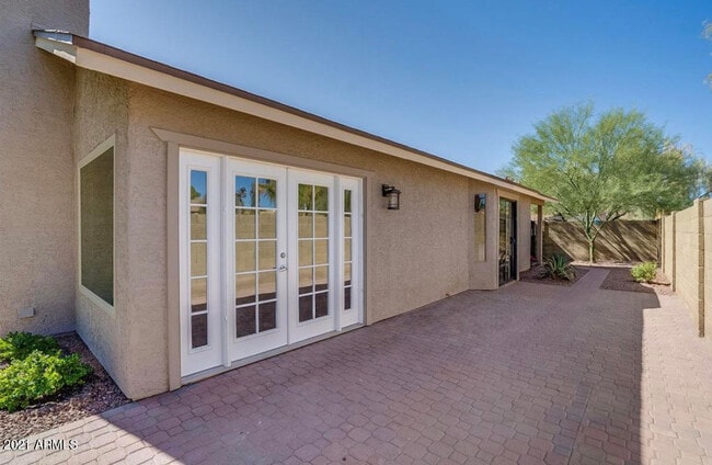 Building Photo - 12801 S 50th Way
