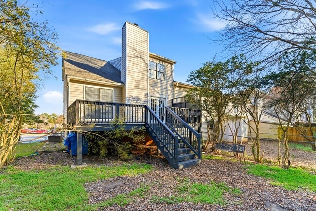 Building Photo - FULLY RENOVAYED TOWNHOME @ KENNESAW, REMARKABLE VALUE!!