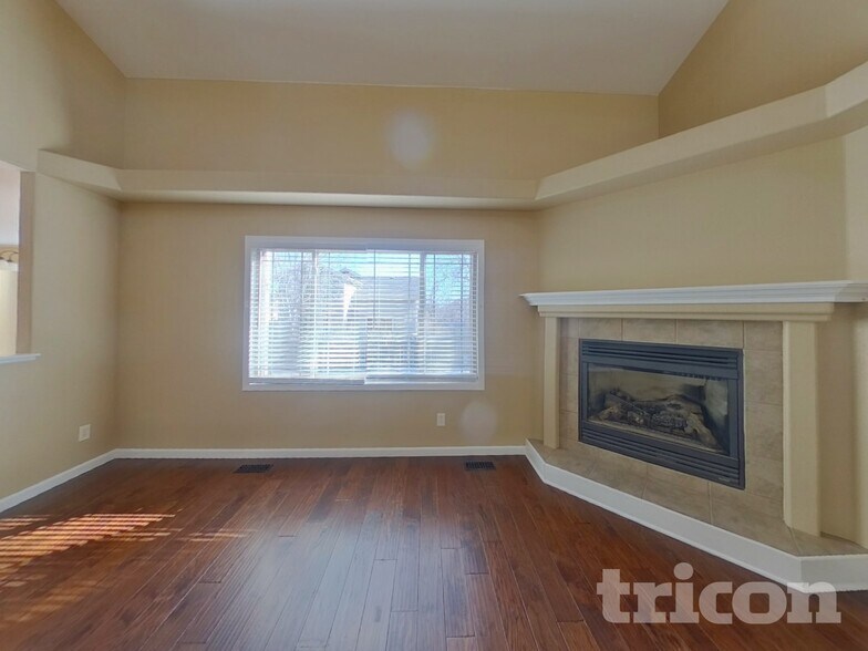 Building Photo - 2212 72nd Ave Ct