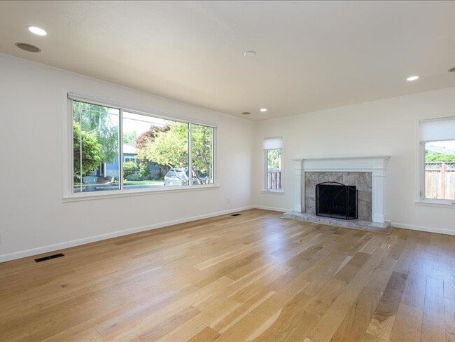 Building Photo - 1311 Woodland Ave