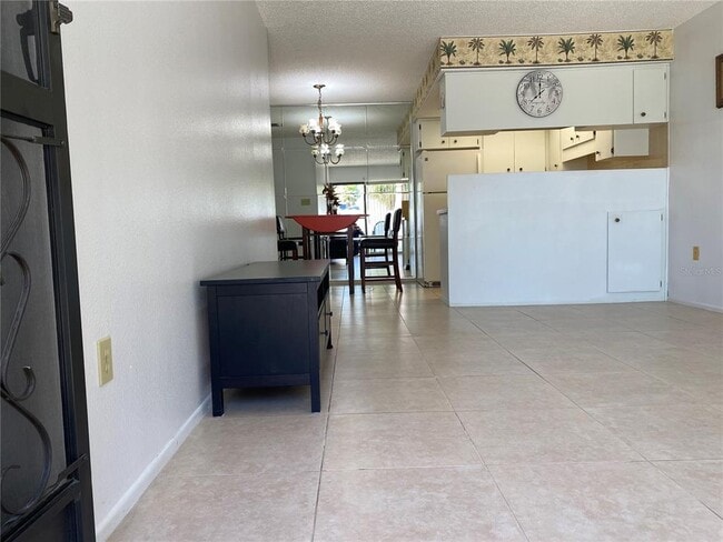 Building Photo - 4377 Tahitian Gardens Cir