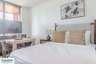 Building Photo - 632 Howard Rd SE