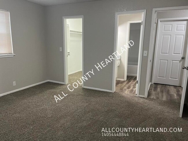 Building Photo - 6406 Galaxie Dr