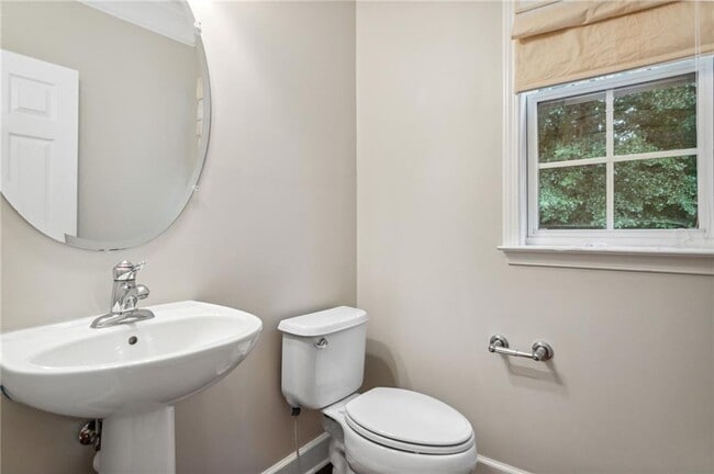 Building Photo - 2263 Limehurst Dr