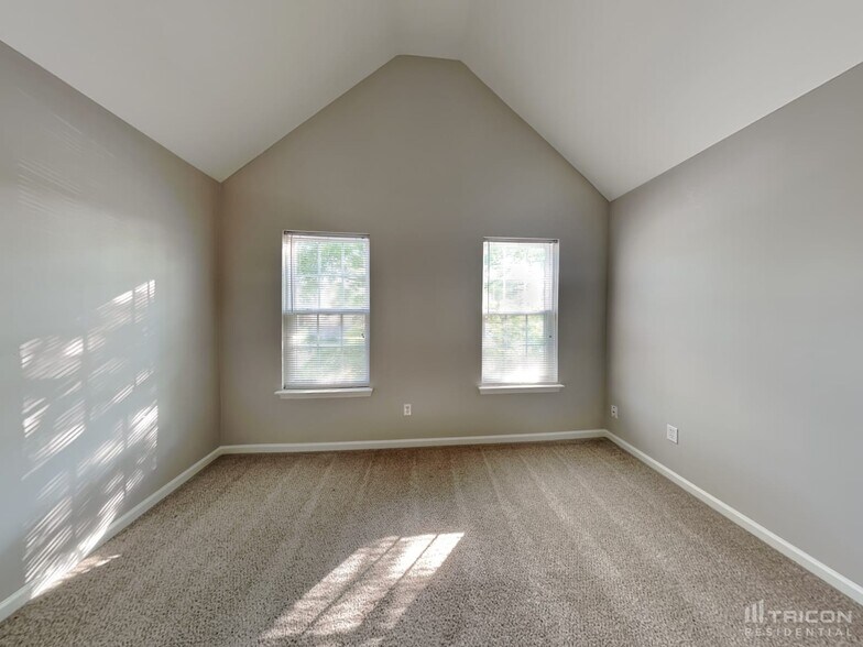 Building Photo - 4335 Springhaven Dr