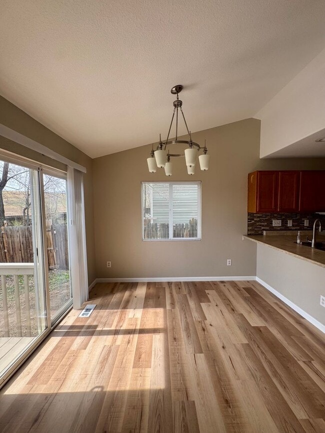 Building Photo - 2 Bedroom +Office in Stratmoor Valley