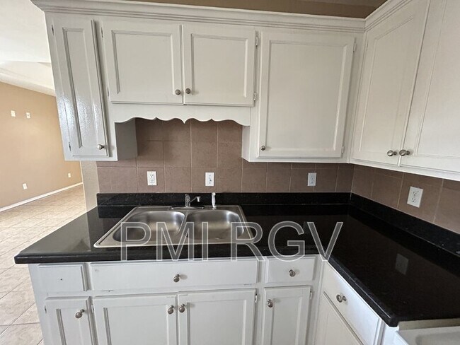 Building Photo - 200 W Amy Dr