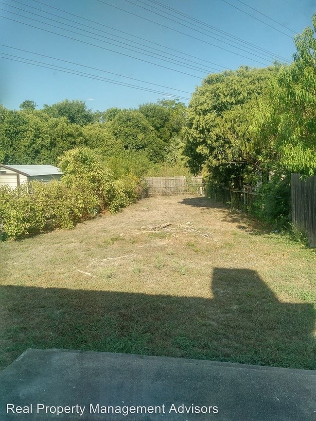 Building Photo - 5704 Emerald Forest Dr