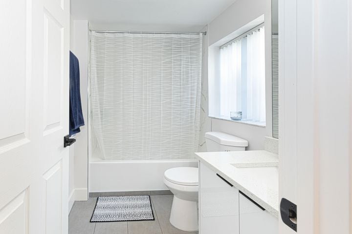 Building Photo - 4149 N Haverhill Rd