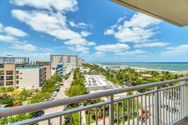 Building Photo - 133 N Pompano Beach Blvd