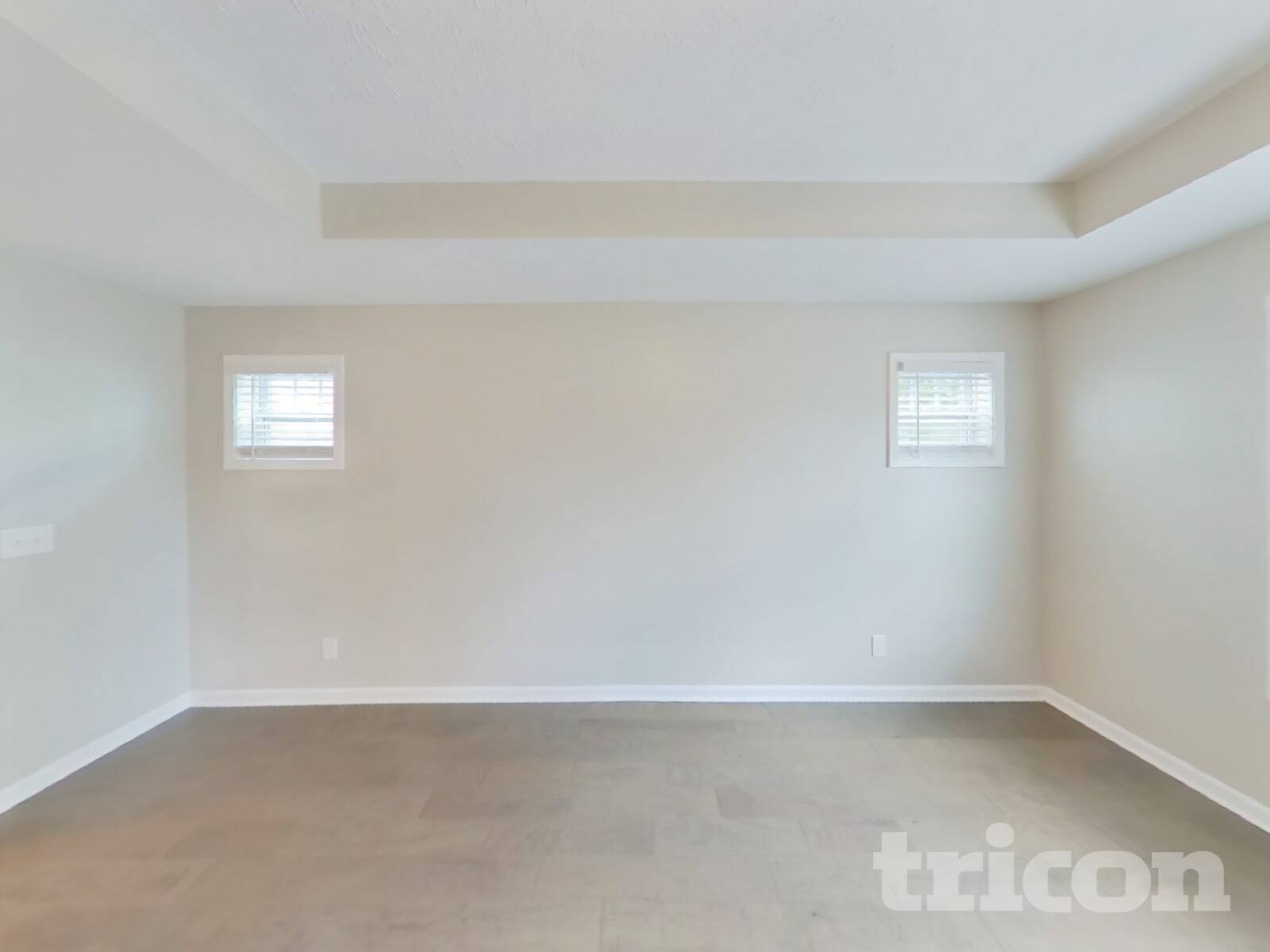 Building Photo - 549 Medallion Cir