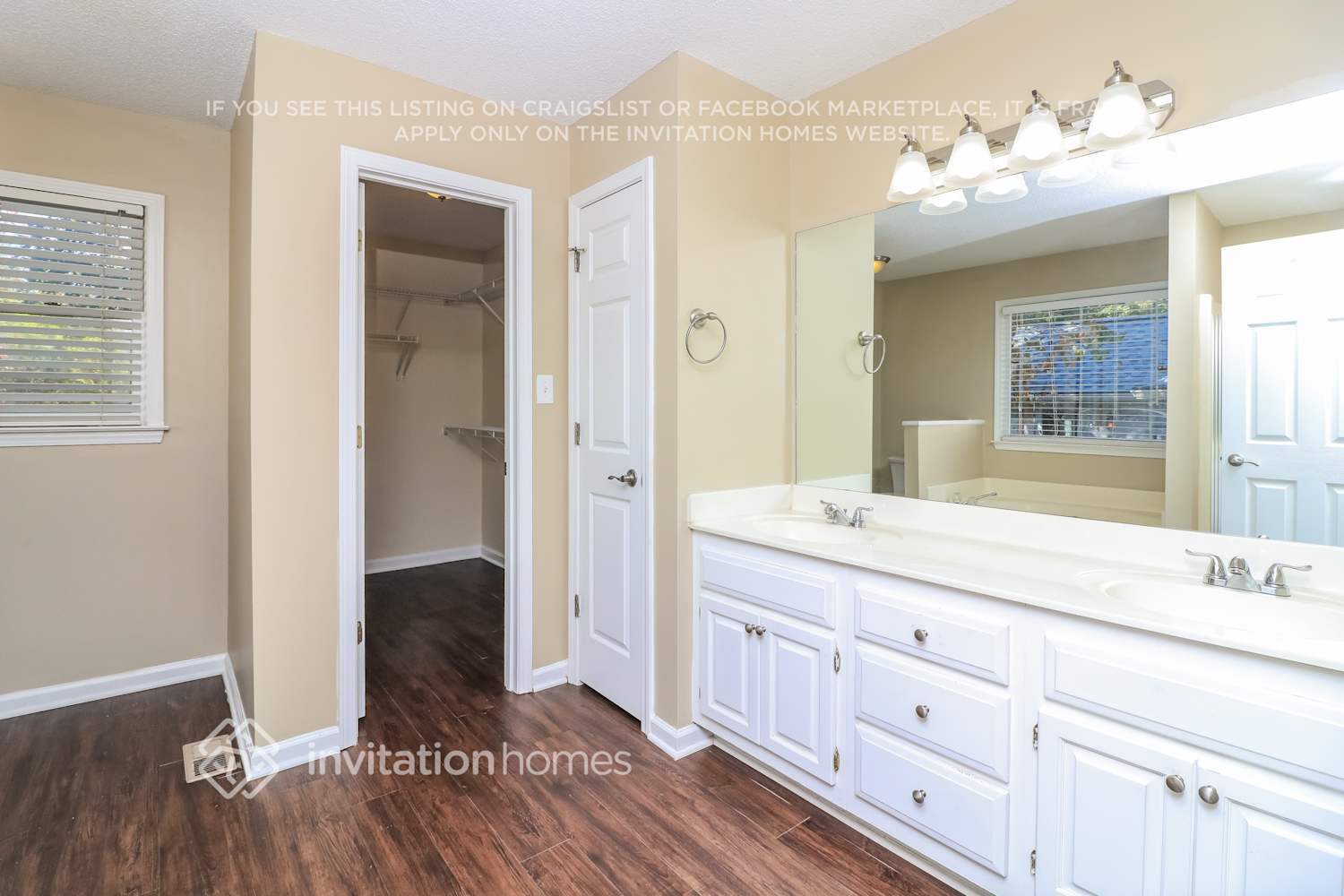 Building Photo - 4034 Dream Catcher Dr