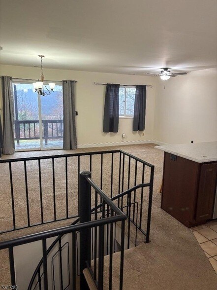 Building Photo - 7 Deer Valley Ln