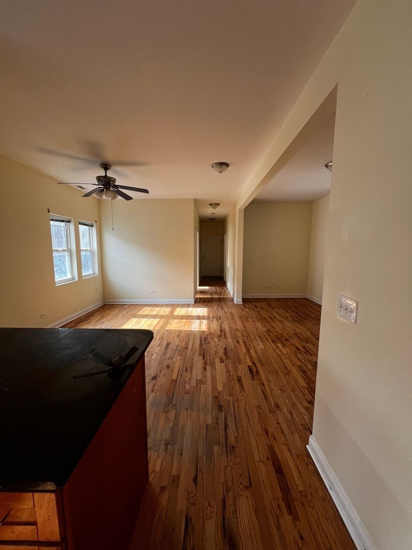 Building Photo - 4528 S Hermitage Ave