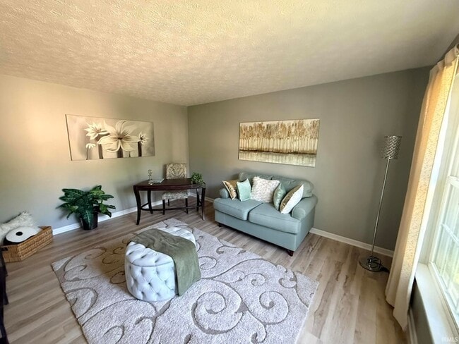 Building Photo - 4816 N Ashcroft Ln