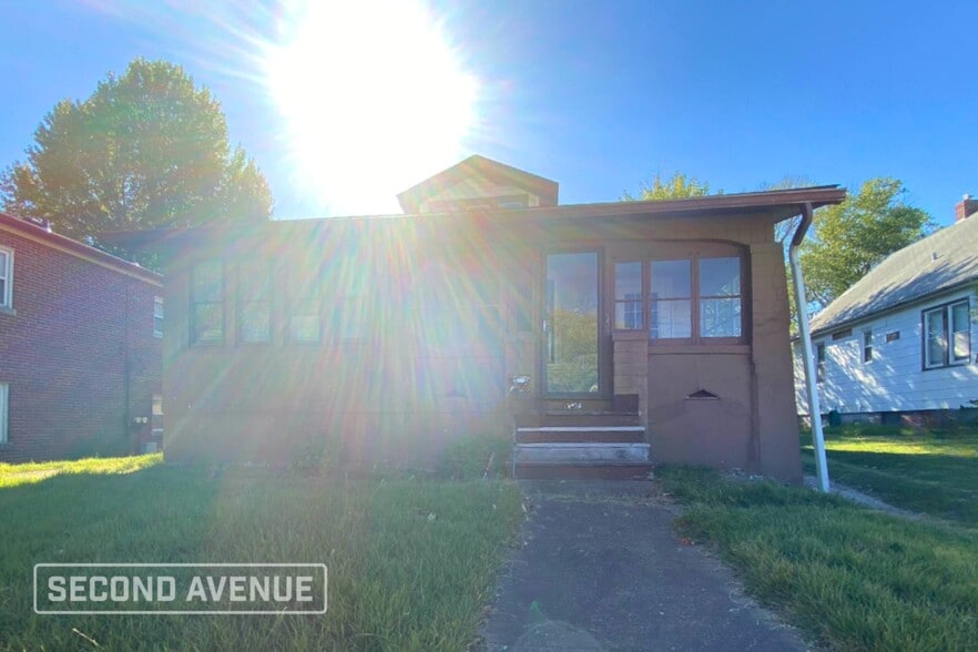 Primary Photo - 3404 W Main St