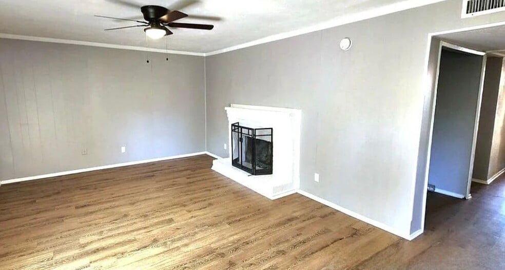 Building Photo - 5309 Preston Trail