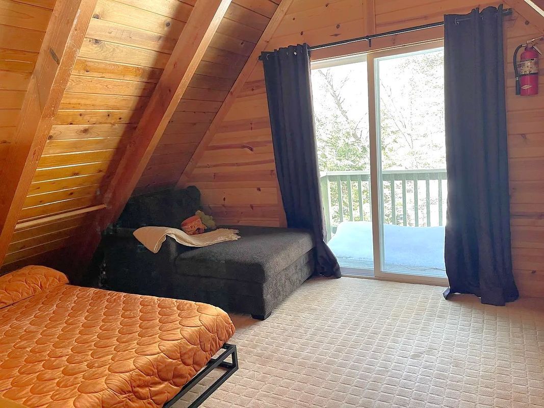 Building Photo - 2418 Fir Dr