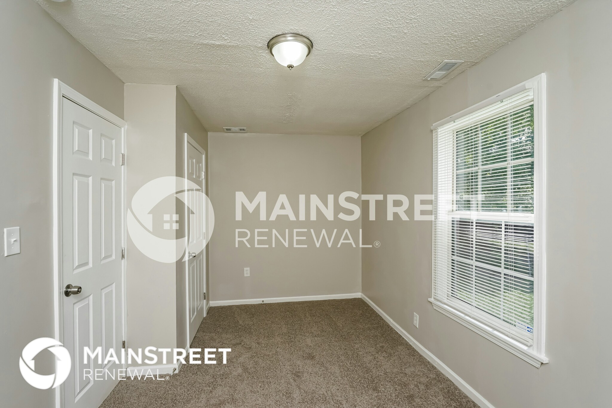 Building Photo - 3622 W Jefferson St