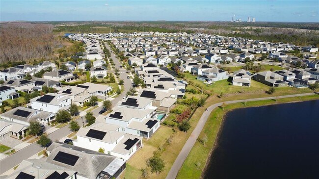 Building Photo - 11939 Satire St