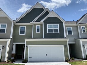 Building Photo - 446 Shale Creek Dr